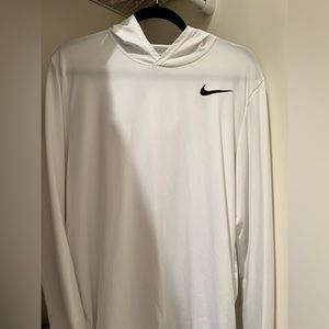 Nike Pro Lightweight Hoodie